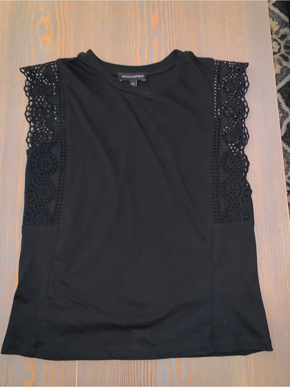Banana Republic Black Sleeveless Ruffle Trim Top